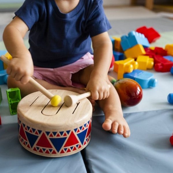 بازی های تقویت مهارت شنیداری کودکان - اسباب بازی جاپاتوی