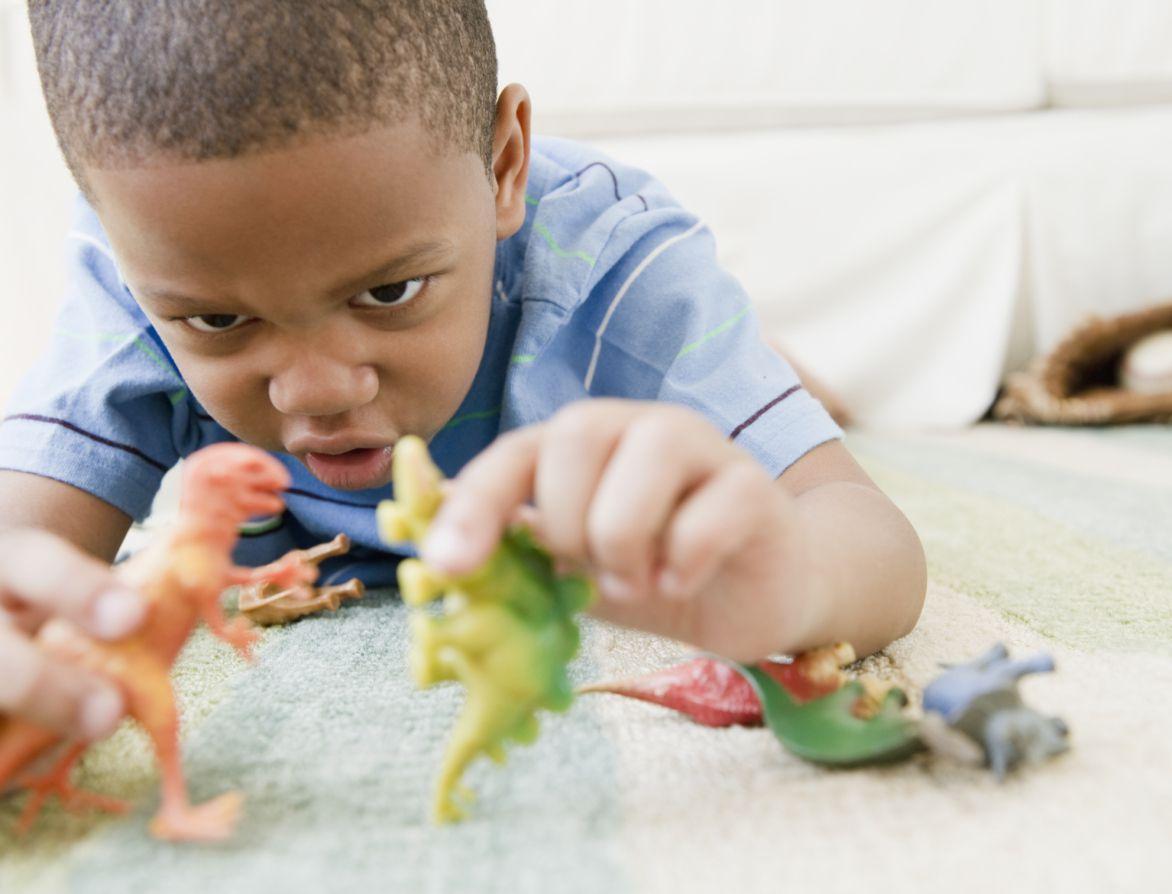 5 نکته مهم برای هدیه دادن به کودکان - اسباب بازی جاپاتوی